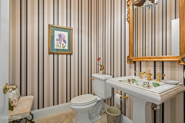 11411 Goldenrod Road, Carthage, MO 64836