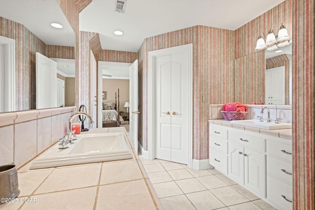 11411 Goldenrod Road, Carthage, MO 64836