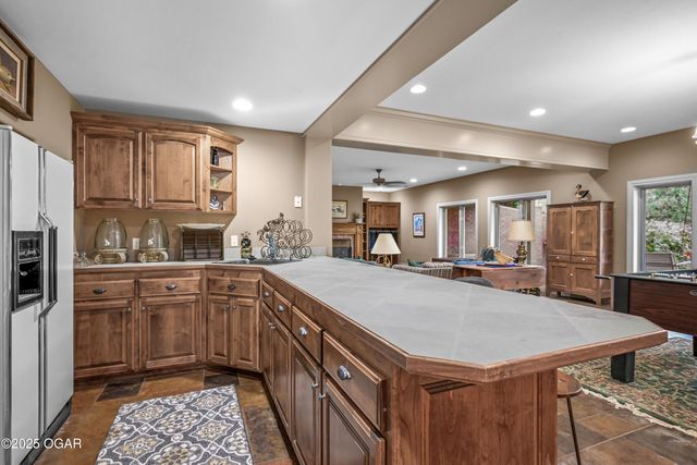 11411 Goldenrod Road, Carthage, MO 64836