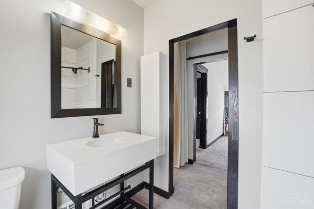 4910 Greenlee Avenue, St Bernard, OH 45217