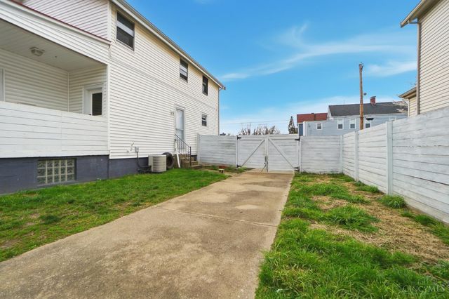 4910 Greenlee Avenue, St Bernard, OH 45217