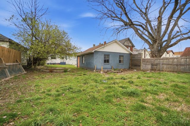 4910 Greenlee Avenue, St Bernard, OH 45217