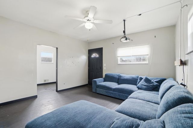 4910 Greenlee Avenue, St Bernard, OH 45217