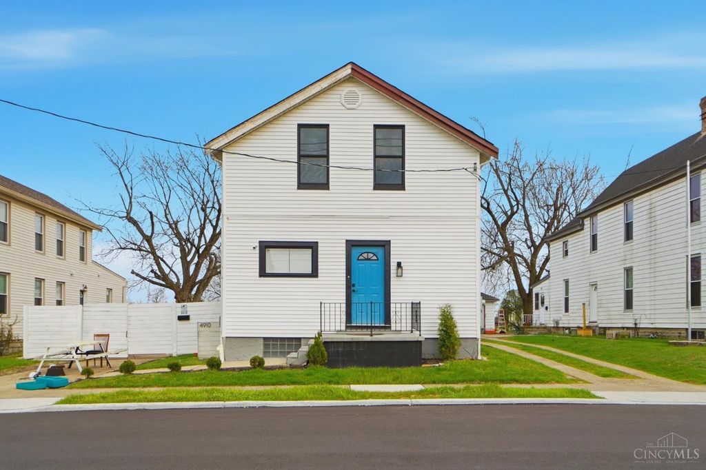 4910 Greenlee Avenue, St Bernard, OH 45217