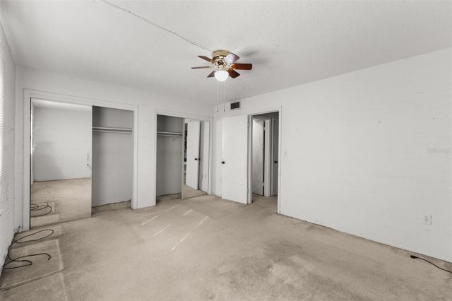 350 79TH AVENUE N 332, St Petersburg, FL 33702