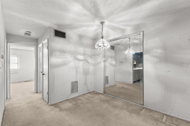 350 79TH AVENUE N 332, St Petersburg, FL 33702