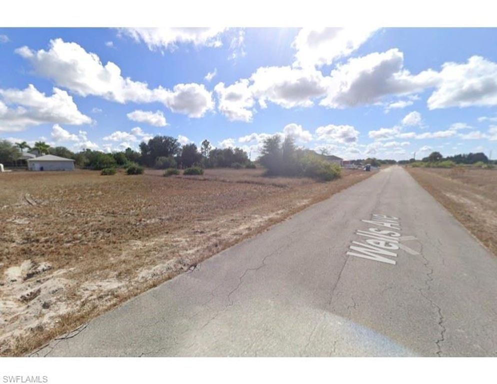 1810 Wells AVE, LEHIGH ACRES, FL 33972 — photo 3