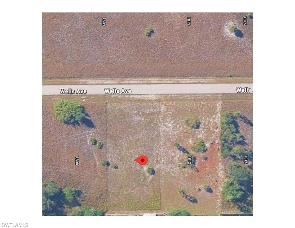 1810 Wells AVE, LEHIGH ACRES, FL 33972 — photo 4