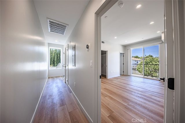9064 La Prada, Los Angeles, CA 90042