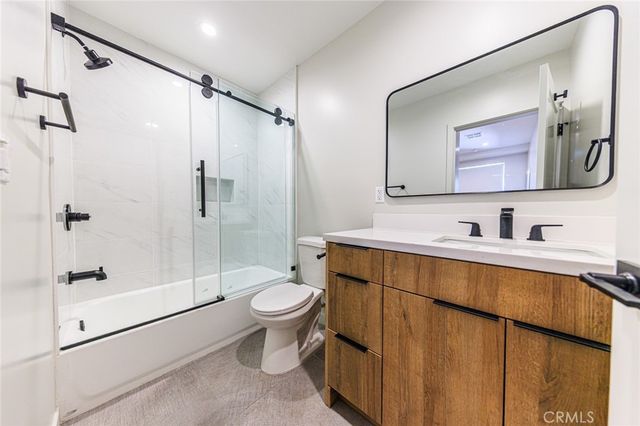 9064 La Prada, Los Angeles, CA 90042