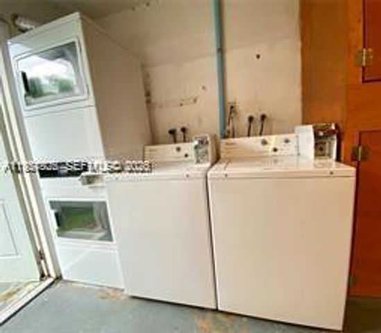 1836 Arthur St 16, Hollywood, FL 33020