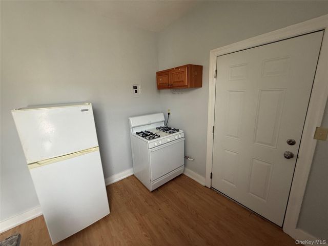 60 Carroll Street D8, Poughkeepsie, NY 12601