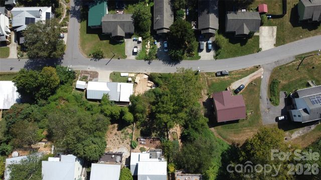 99999 Waynesville Avenue, Asheville, NC 28806