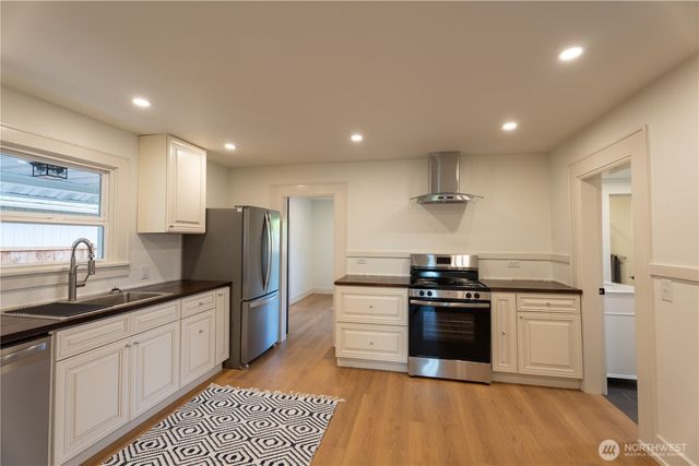1024 H Street, Centralia, WA 98531