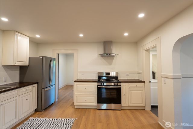 1024 H Street, Centralia, WA 98531