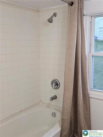 2335 North Apple Street, Whitehall Twp, PA 18052