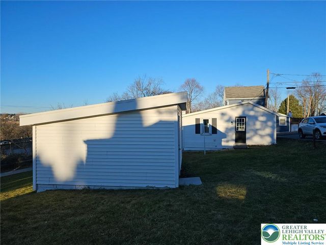 2335 North Apple Street, Whitehall Twp, PA 18052