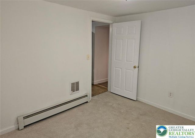 2335 North Apple Street, Whitehall Twp, PA 18052