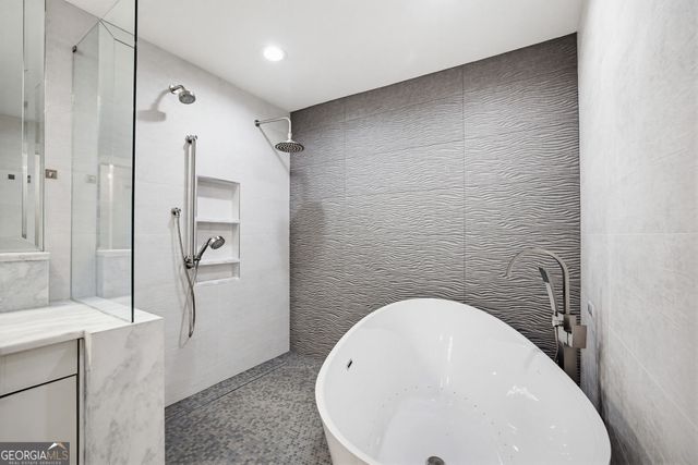 3046 Vinings Ferry Drive SE, Atlanta, GA 30339