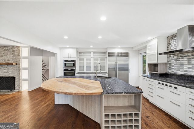 3046 Vinings Ferry Drive SE, Atlanta, GA 30339