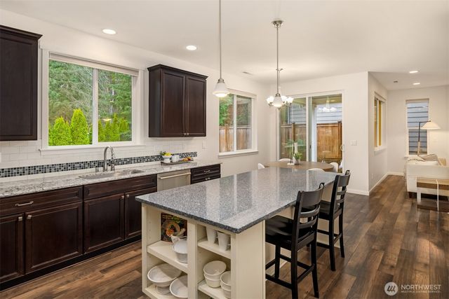 15207 276th Place NE, Duvall, WA 98019