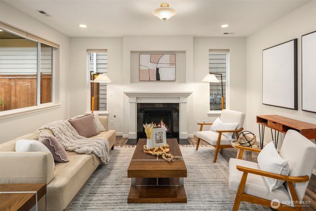 15207 276th Place NE, Duvall, WA 98019