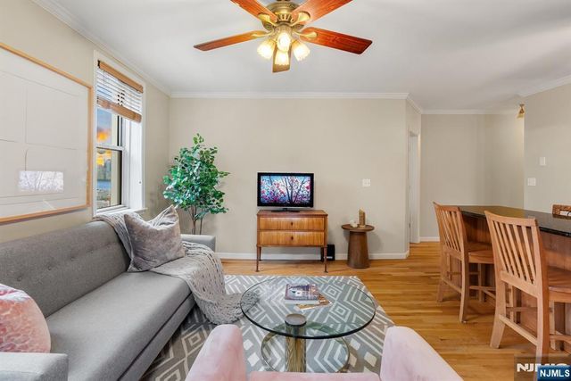 875 Boulevard East Boulevard 17, Weehawken, NJ 07086