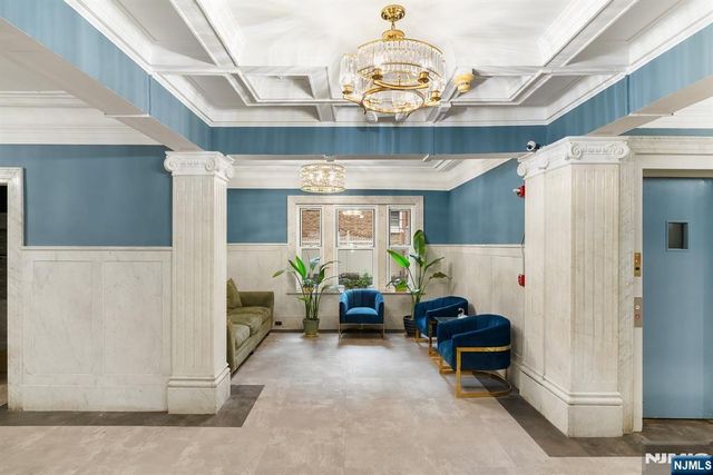 875 Boulevard East Boulevard 17, Weehawken, NJ 07086