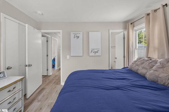 309 E Hampton Avenue, Honea Path, SC 29654
