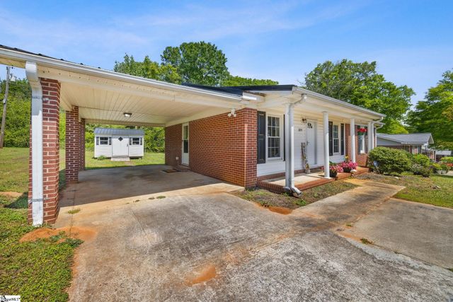 309 E Hampton Avenue, Honea Path, SC 29654