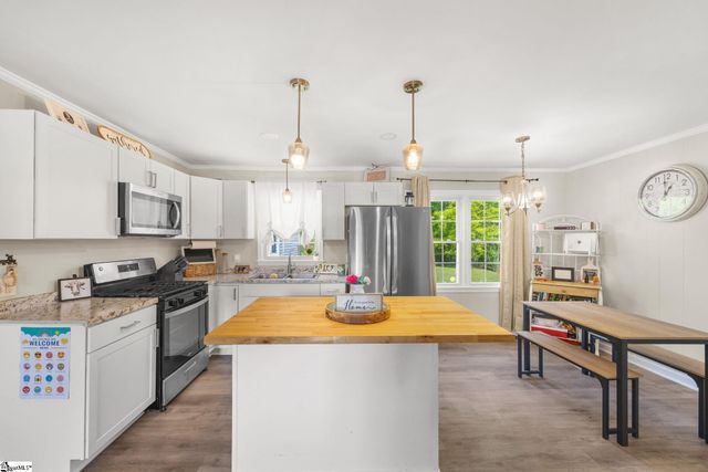 309 E Hampton Avenue, Honea Path, SC 29654
