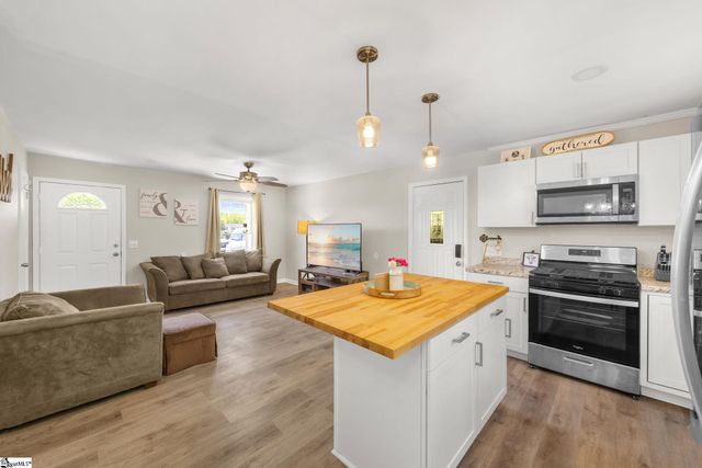 309 E Hampton Avenue, Honea Path, SC 29654