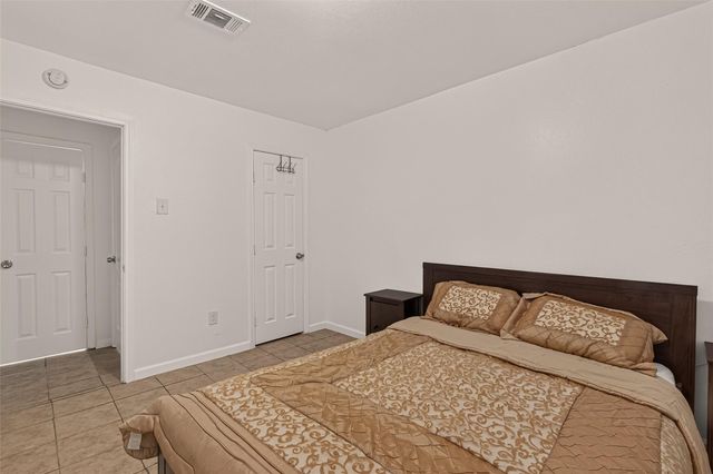 13703 Segrest Drive, Houston, TX 77047
