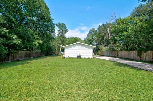 13703 Segrest Drive, Houston, TX 77047