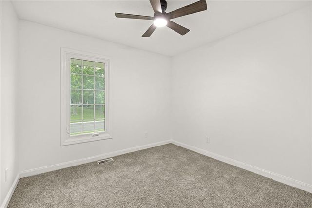 1119 W Pleasant Drive, Raymore, MO 64083