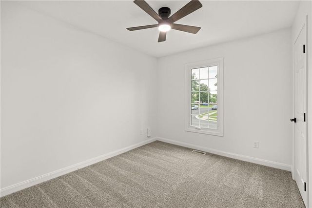 1119 W Pleasant Drive, Raymore, MO 64083
