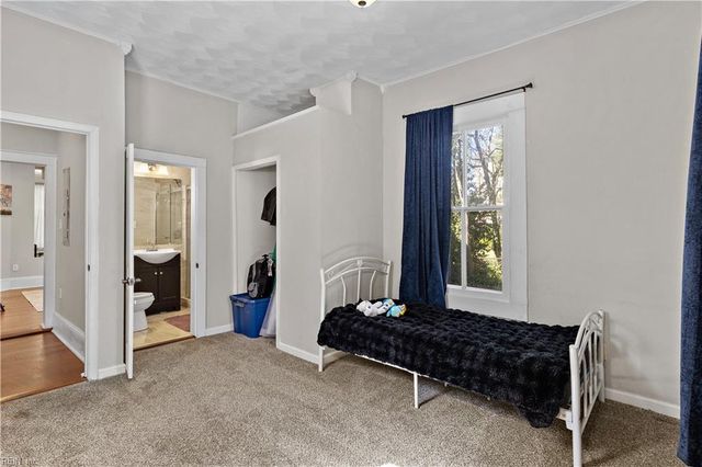 112 Linden AVE, Suffolk, VA 23434