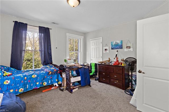 112 Linden AVE, Suffolk, VA 23434