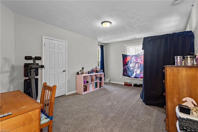 112 Linden AVE, Suffolk, VA 23434