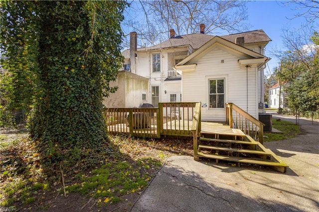 112 Linden AVE, Suffolk, VA 23434