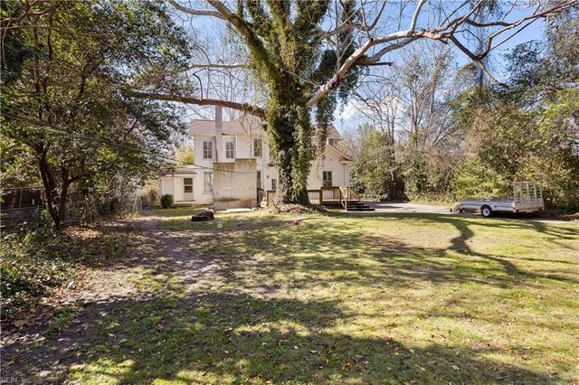 112 Linden AVE, Suffolk, VA 23434