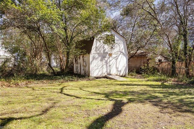 112 Linden AVE, Suffolk, VA 23434