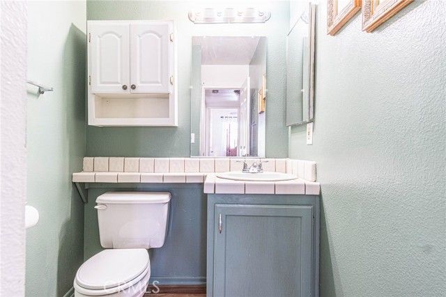 19256 Cottonwood, Apple Valley, CA 92308