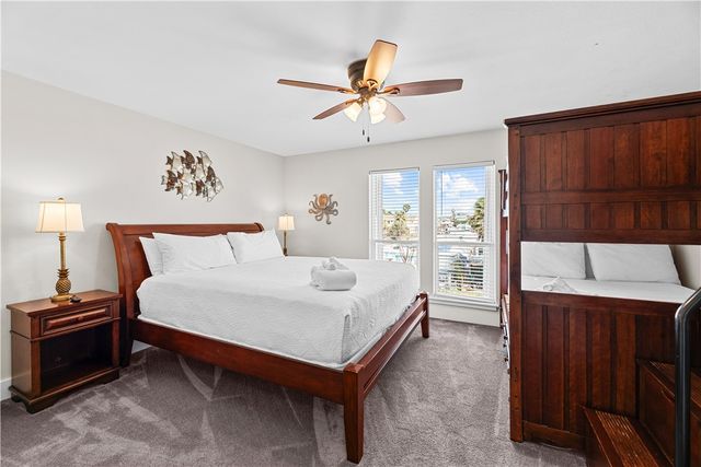 405 W Avenue C Ave, Port Aransas, TX 78373