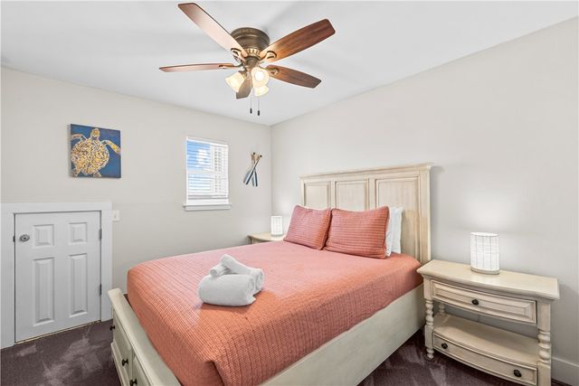 405 W Avenue C Ave, Port Aransas, TX 78373