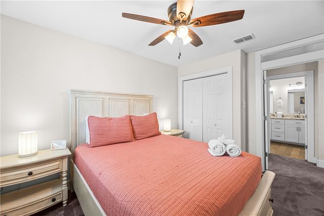 405 W Avenue C Ave, Port Aransas, TX 78373