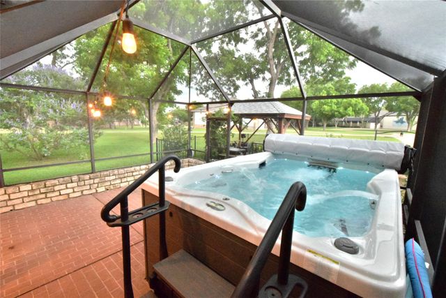 6405 Secretariat Court, Granbury, TX 76049