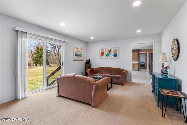 4 Arie Drive, Marlboro, NJ 07746