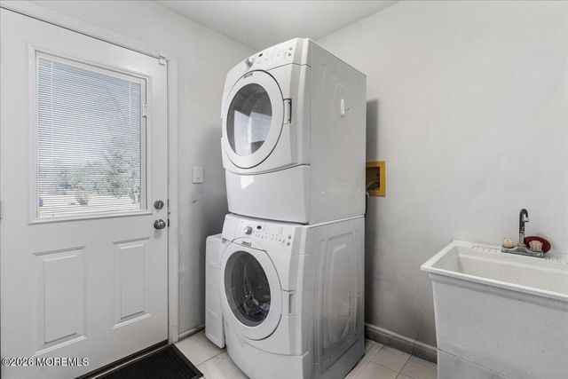 4 Arie Drive, Marlboro, NJ 07746