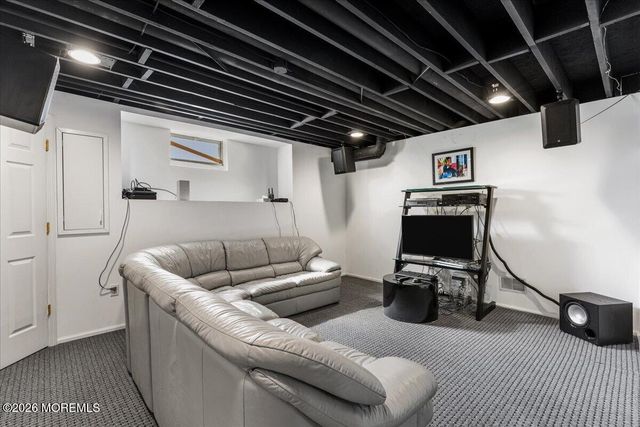 4 Arie Drive, Marlboro, NJ 07746